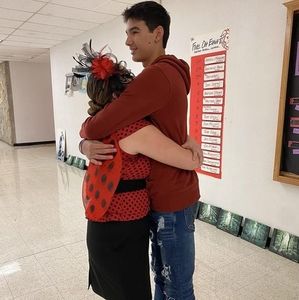 Meet your Posher, Kenadie